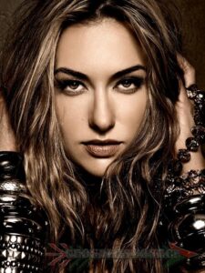 Tasya Teles to Attend Comic Con Germany