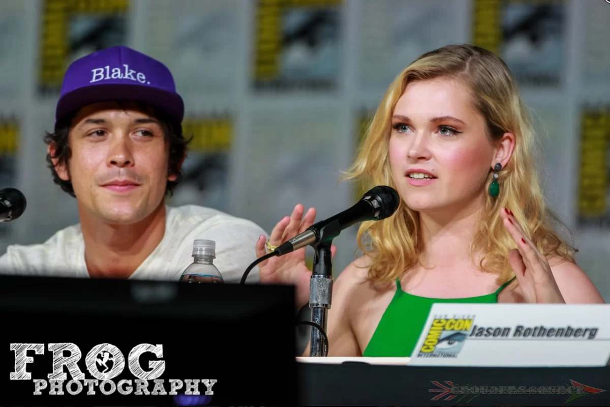 The 100 - Awards