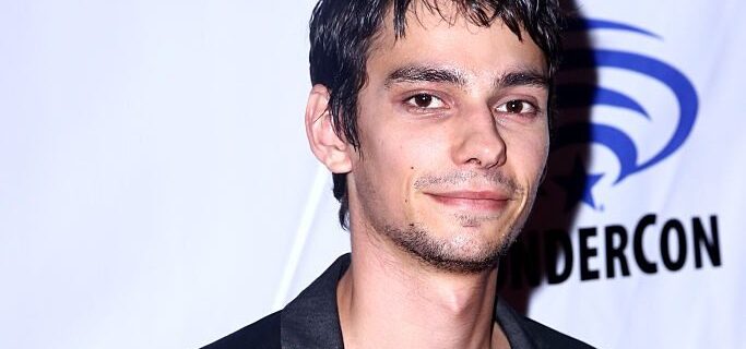 Devon Bostick's The 100 Season Three Interview with IGN
