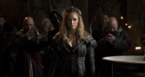 The 100 Season Three Live Tweeting