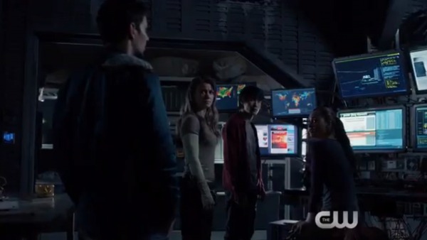 The 100 Fallen Sneak Peeks