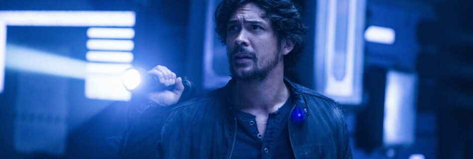 The 100 Wins 2015 People's Choice Award Best Sci-Fi TV Show on IGN.com
