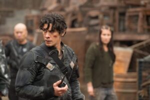 The 100 Season 4: Spoilers, Surprises & Teases from Unity Days