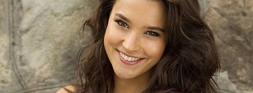 The 100 Welcomes Aussie Actress Rhiannon Fish