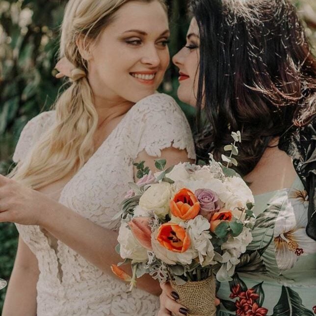 Eliza Taylor and Bob Morley Celebrate First Anniversary