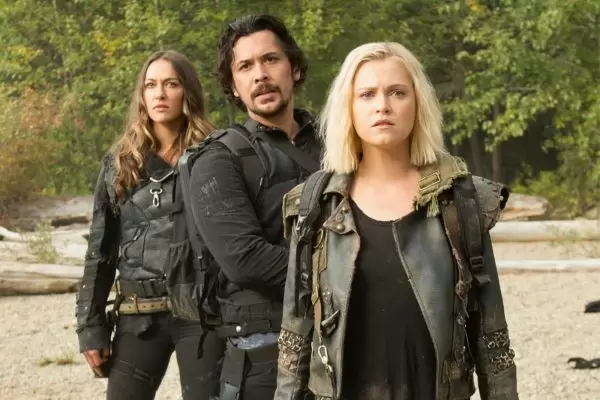 The 100 Sci-Fi Valley Con 2026