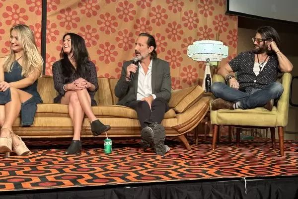 The 100 Sci-Fi Valley Con